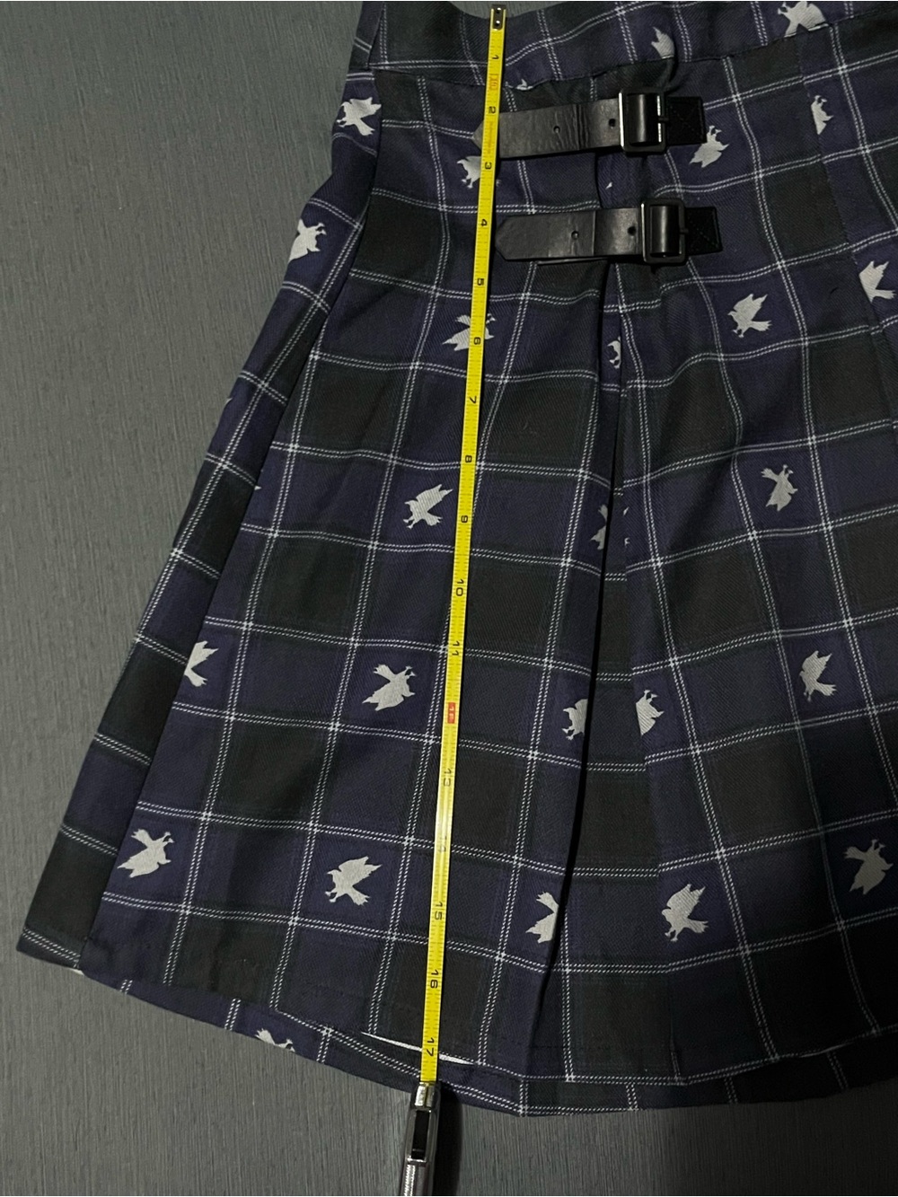 Hot Topic Large Ravenclaw Blue Tie-Dye T-Shirt and Navy Plaid Skirt Set - Picture 11 of 16